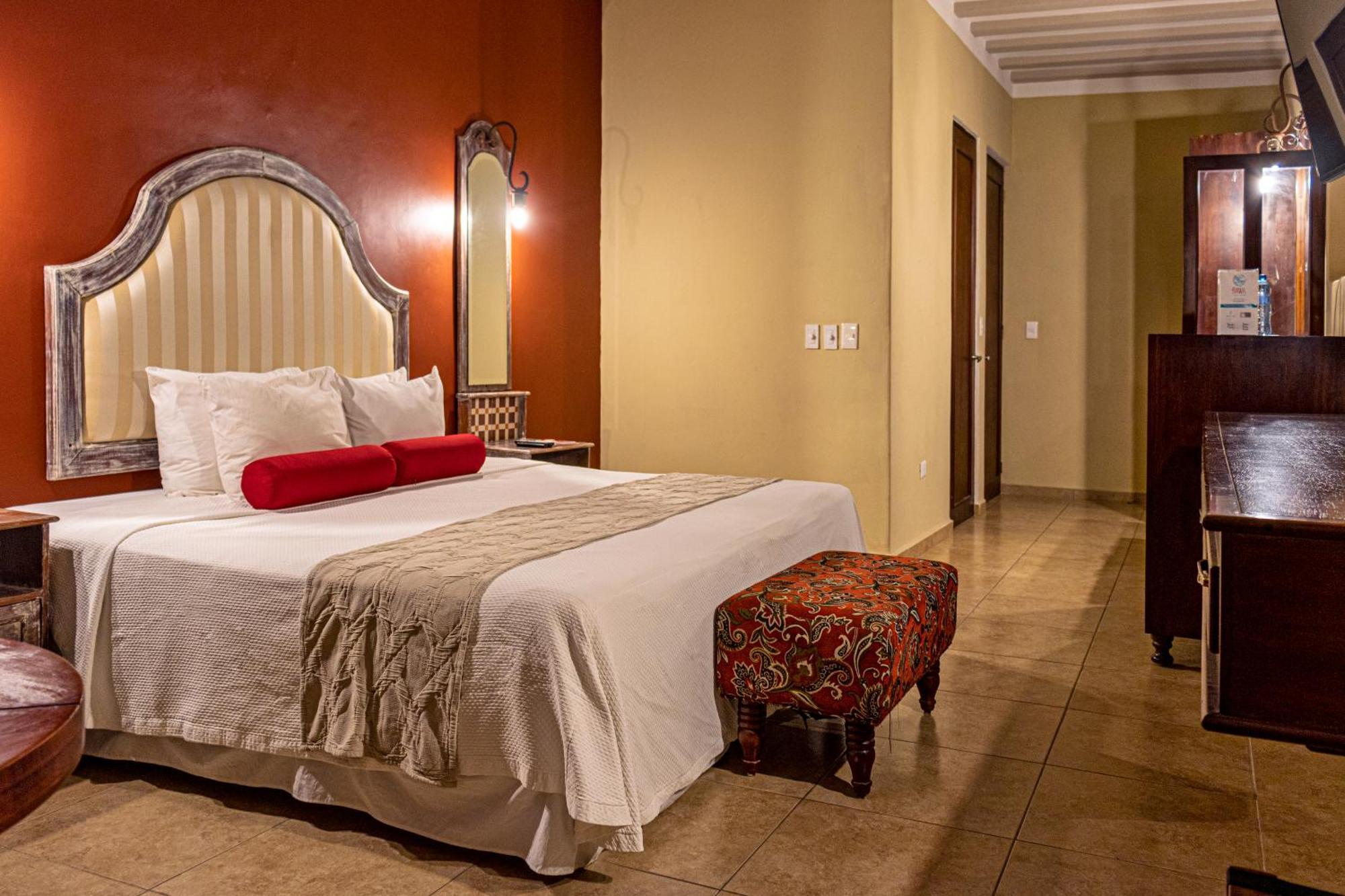 Casa Italia Luxury Guest House - Adults Only Merida Bagian luar foto